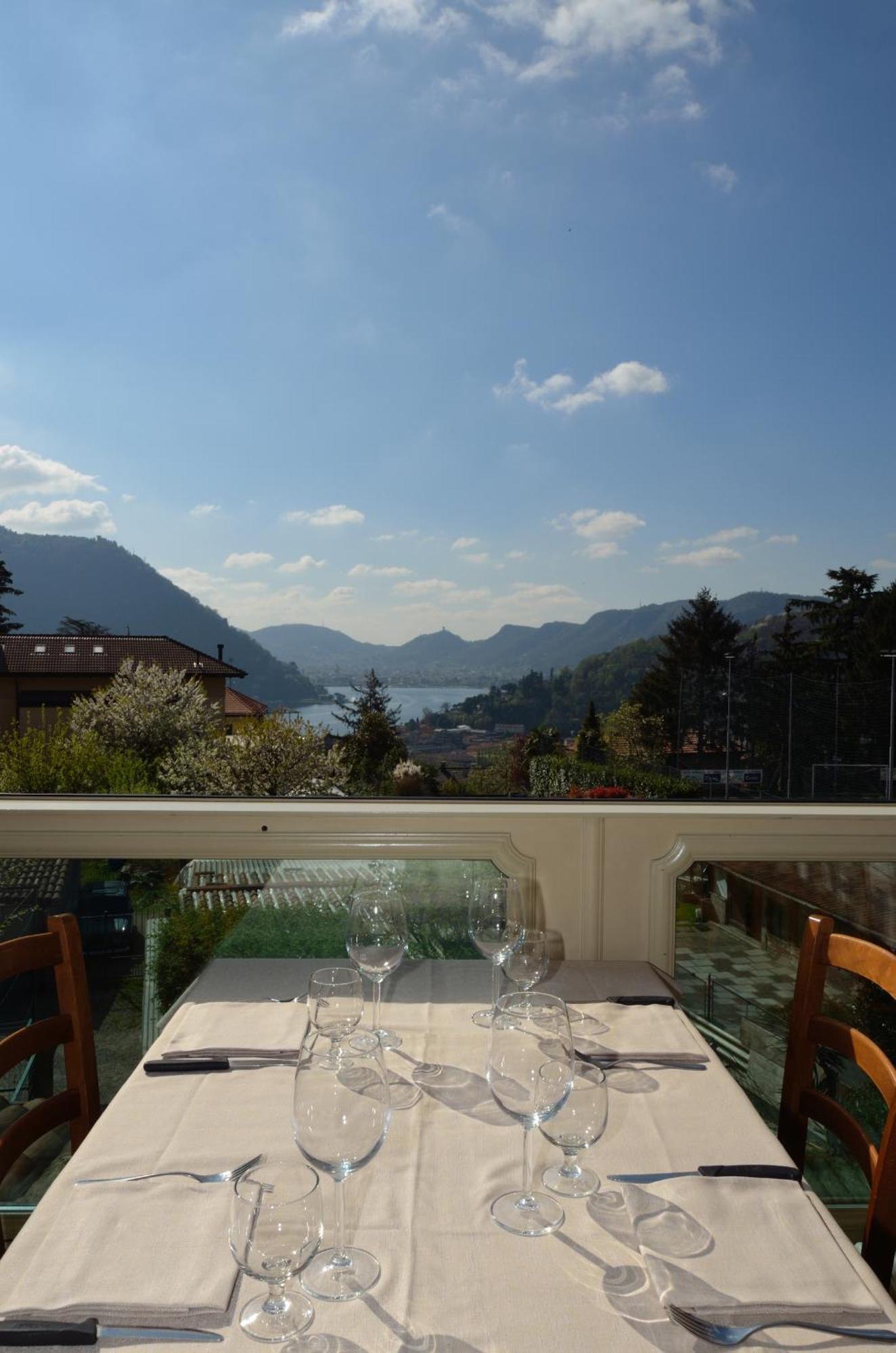 Albergo Della Torre Cernobbio Luaran gambar