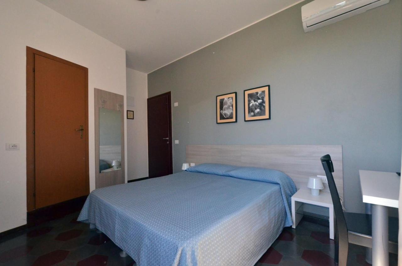Albergo Della Torre Cernobbio Luaran gambar